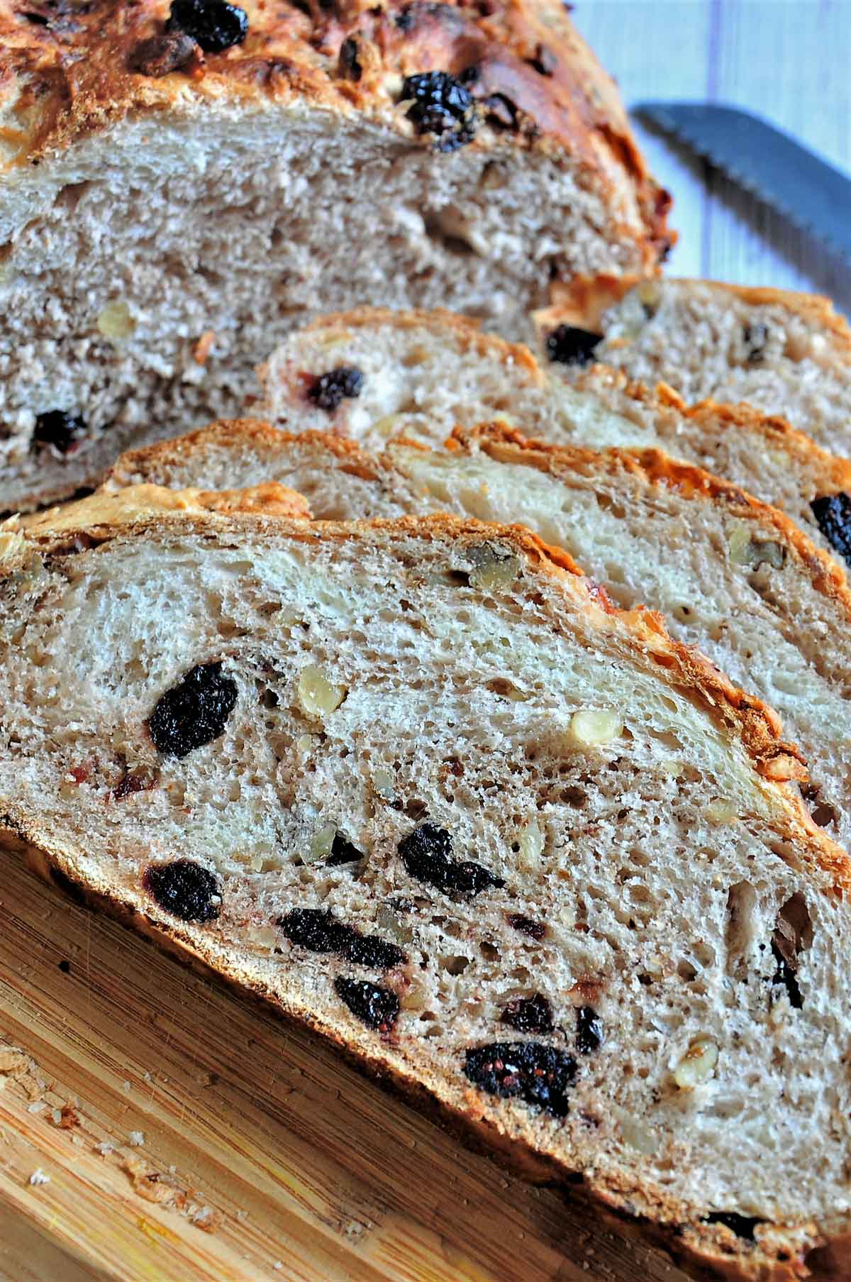 Slices of cranberry bread.