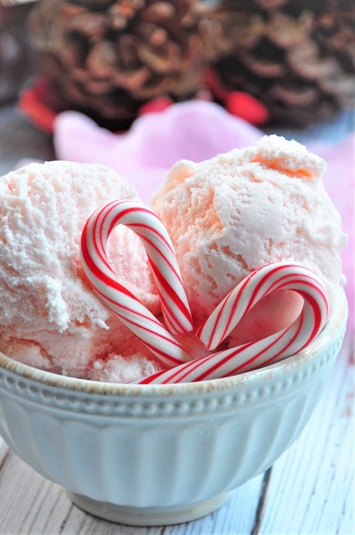Peppermint ice-cream scoops in a bowl.