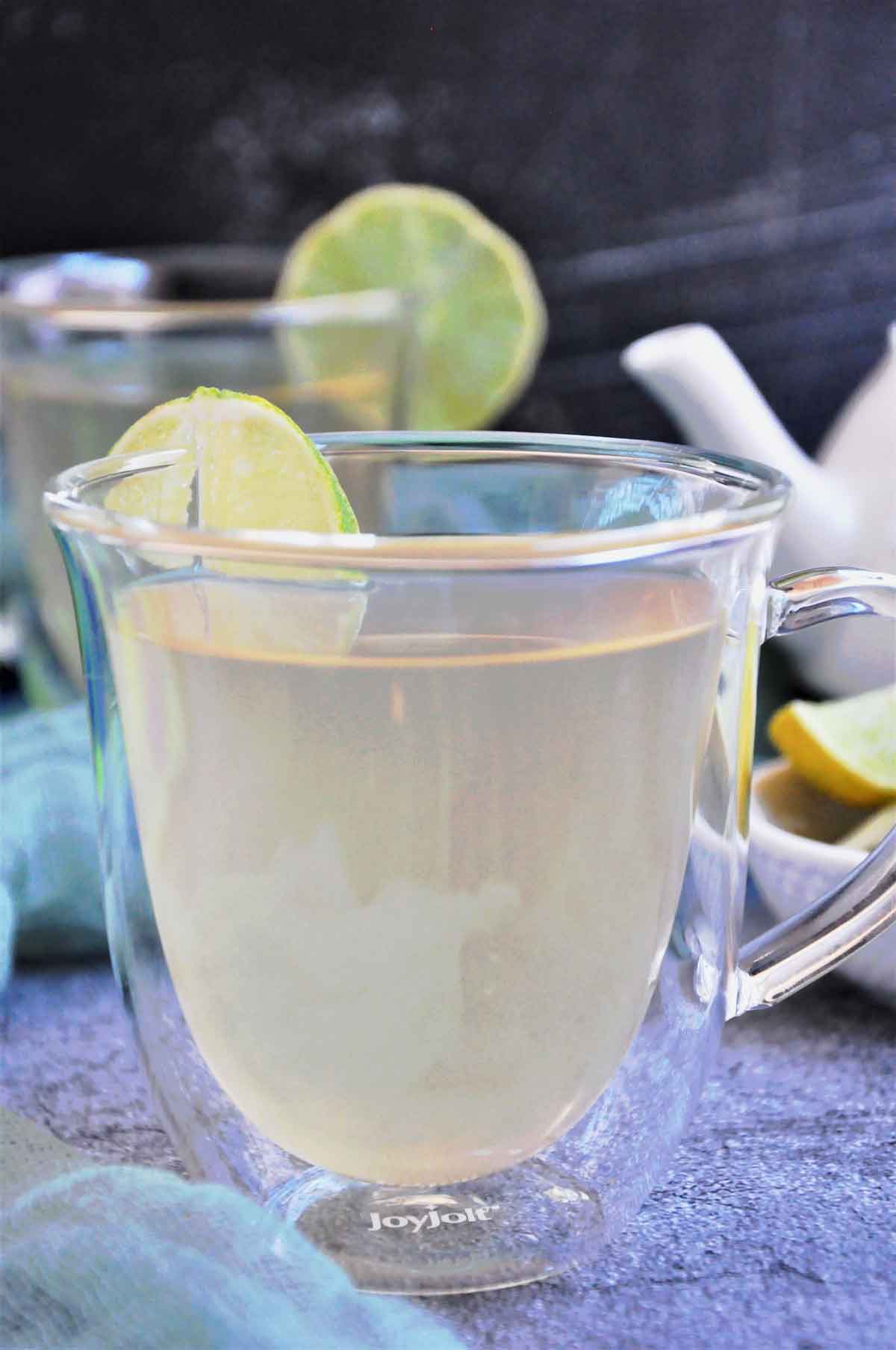 Lemonrass tea in a cup.